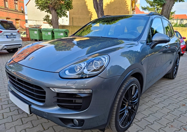 Porsche Cayenne cena 189950 przebieg: 159000, rok produkcji 2015 z Świebodzice małe 781